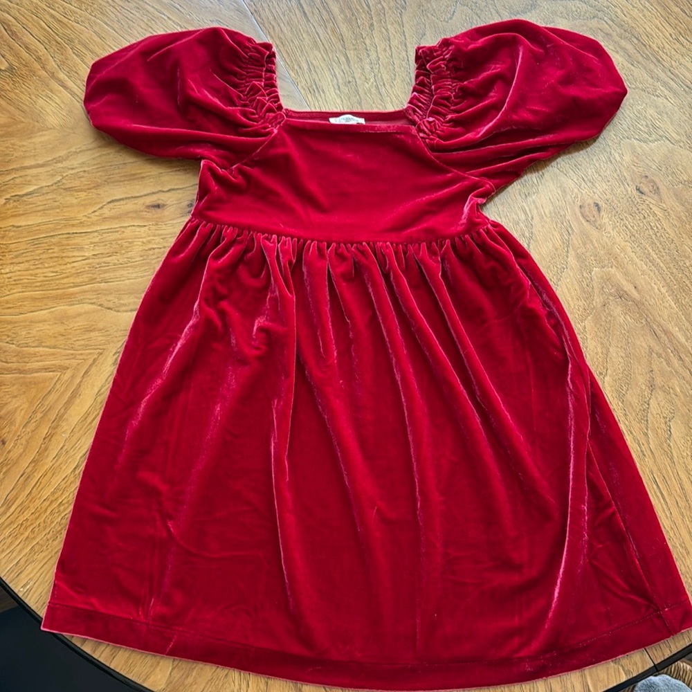 Girl’s size 7, J Crew, Crewcuts, short sleeved red velour dress.